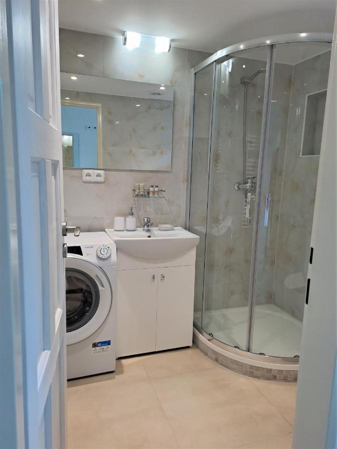 Apartmanovy Dum Se Zahradou V Klidne Casti Prahy Praga Exterior foto